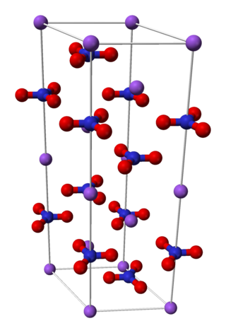 Sodium-nitrate-unit-cell-3D-balls.png