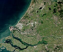 South Holland by Sentinel-2, 2018-06-30.jpg