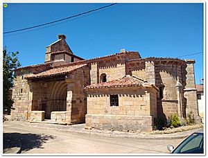 Archivo:Villavega de aguilar 34 - Iglesia de San Juan Bautista