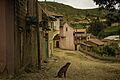 Vista de calles, negocios y letreros del municipio de Totora, Cochabamba, Bolivia 01