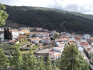 100 1946.jpg