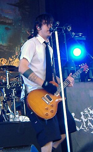 Archivo:Adam Gontier
