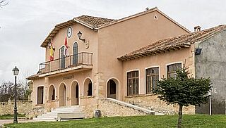 Ayuntamiento de Casla, en Segovia (España).jpg
