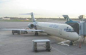 Archivo:Boeing-717-bwi