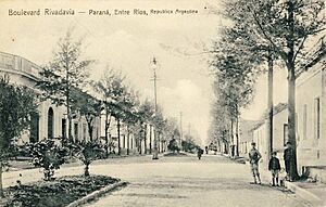 Archivo:Boulevard rivadavia sa 65 sf