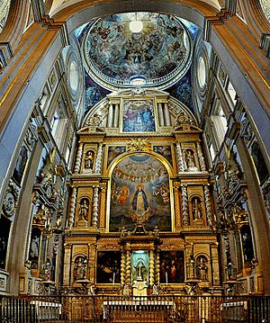 Archivo:Catedral de Puebla. Altar de los Reyes