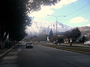 Archivo:Esquel street