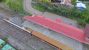 Archivo:Estación trenes de Talcamávida