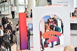 Archivo:Google Stadia GDC 2019