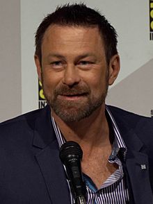 Grant Bowler - Defiance Panel (cropped).jpg