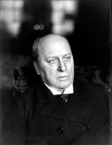 Henry James by William M. Vander Weyde.jpg