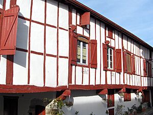 Archivo:La Bastide Clairence