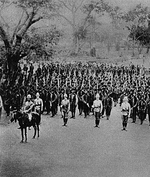 Archivo:M 46&47 13 troupes anglaises au Togo