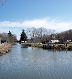 Ohio-Erie Canal in Canal Fulton.jpg