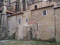 Archivo:Prerrománico Catedral Oviedo