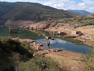 Ruinas del antiguo Mansilla.jpg