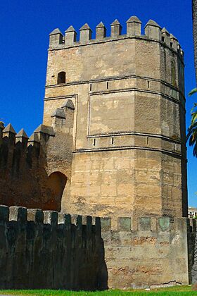 Seville muraille macarena.jpg