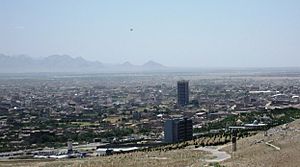Archivo:View of Herat in 2009
