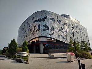 Archivo:York University, Toronto, Canada - May 2023 10