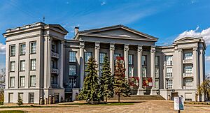 Archivo:Національний музей історії України, 2015 р.