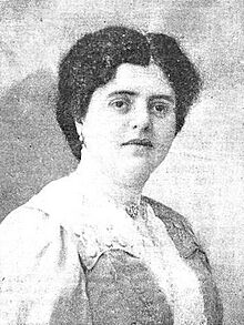 1916-05-03, Mundo Gráfico, Doctora doña Trinidad Arroyo de Márquez, Amador (cropped).jpg