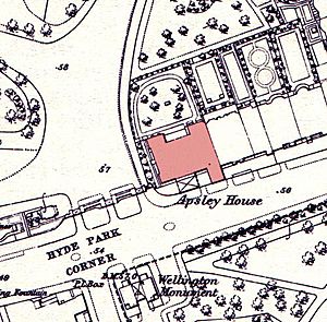 Archivo:Apsley house on an 1869 Ordnance Survey Map