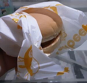 Archivo:Cheesy Yumburger