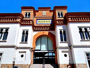 Archivo:Don Benito - Mercado de Abastos 05