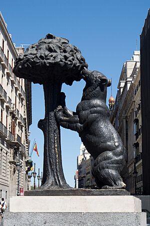 Archivo:El oso y el madroño - 02