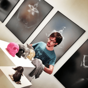 Archivo:Emilio Garcia at CONTEXT Art Miami 2012