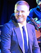 Gary barlow in concert face
