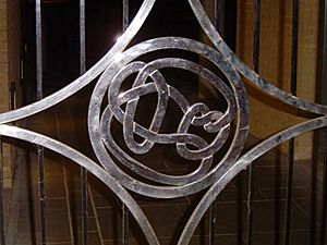 Archivo:Gateknot