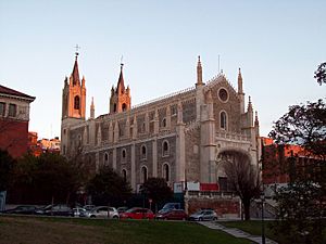 Archivo:Iglesia de San Jerónimo el Real (Madrid) 07a