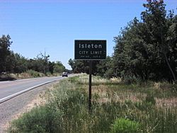 Isleton city limit sign along Westbound HWY 160 on June 25 2010.jpg