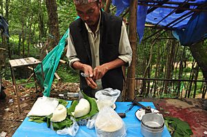 Archivo:Khuwa vendor nepal
