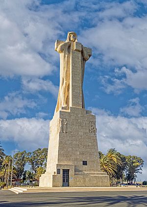 Archivo:Monumento a Colon (Huelva)