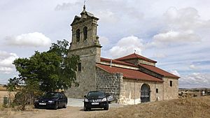 Archivo:Peleas de Arriba. Iglesia