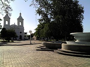 Archivo:Plaza Villa Dolores