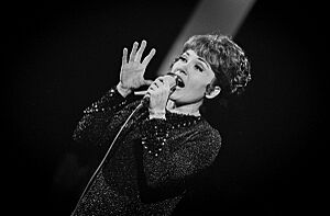 Archivo:Rika Zaraï 7 mars 1969