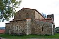 Santa María de Bendones vista lateral