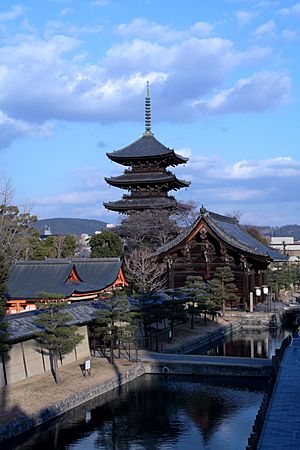 Archivo:Toji 01 JPN