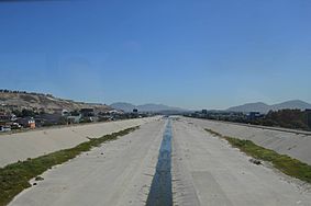 Archivo:2da Etapa de la canalización del Río Tijuana