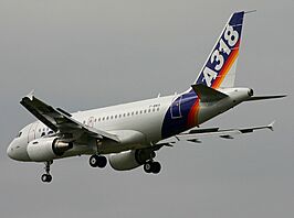 Airbus A318-111, Airbus Industrie JP337149.jpg