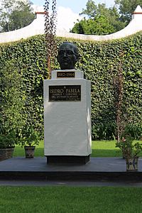 Archivo:Busto conmemorativo Isidro Fabela