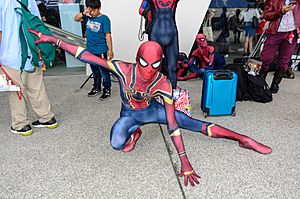 Archivo:Cosplayer of Spider-Man at Bring It On 5 20180505