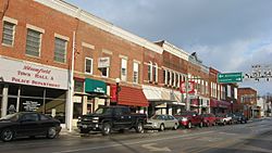 Downtown Bloomfield, Indiana.jpg