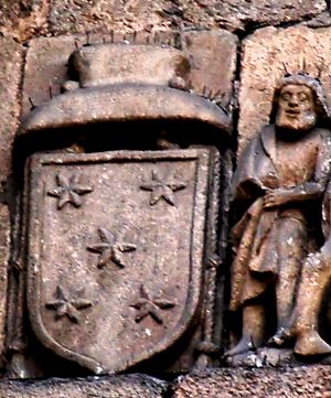 Archivo:Escudo de Armas del Obispo Fonseca-Coutiño en la Catedral de Ourense 1470 - panoramio