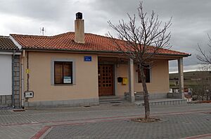 Archivo:Ituero y Lama 03 ayuntamiento by-dpc