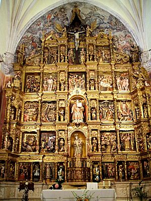 Archivo:Medina del Campo-Colegiata de San Antolin 02-Retablo Mayor