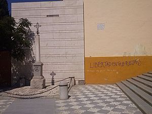 Archivo:Plaza de la Libertad de Granada